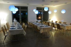 kleiner Saal als Partyraum gestaltet